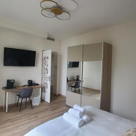 Le Logis De Villefollet *