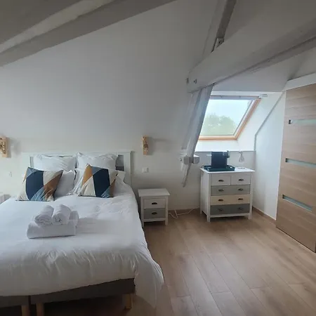 Le Logis De Villefollet