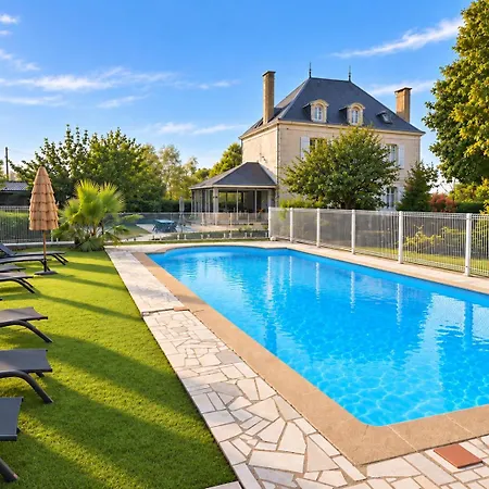 Сasa de vacaciones Le Logis De Villefollet Coulon