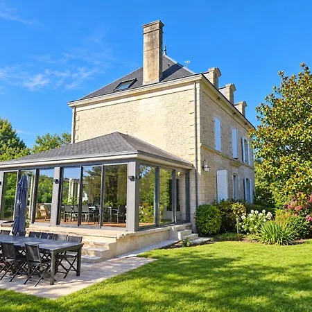 Сasa de vacaciones Le Logis De Villefollet